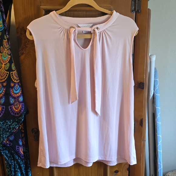 Liz Claiborne Tops - Liz Claiborne Light Pink Sleeveless Blouse